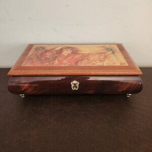 VINTAGE EDNA HIBEL JEWELRY MUSICAL BOX